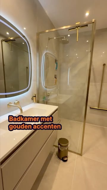 Renovatieproject van Renovion — cinewall en badkamer renovatie